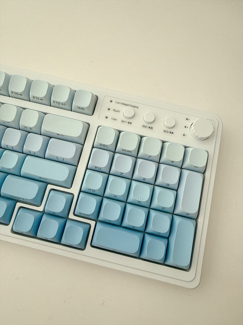 Brand new AULA S99 wireless keyboard - Skyblue, creamy sound, RGB backlight, nob